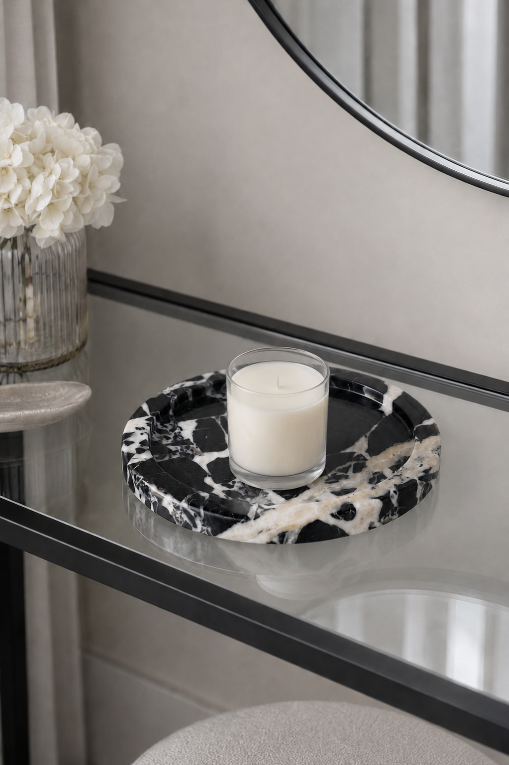 The Cassia Circle Tray - Black Bulgari Marble